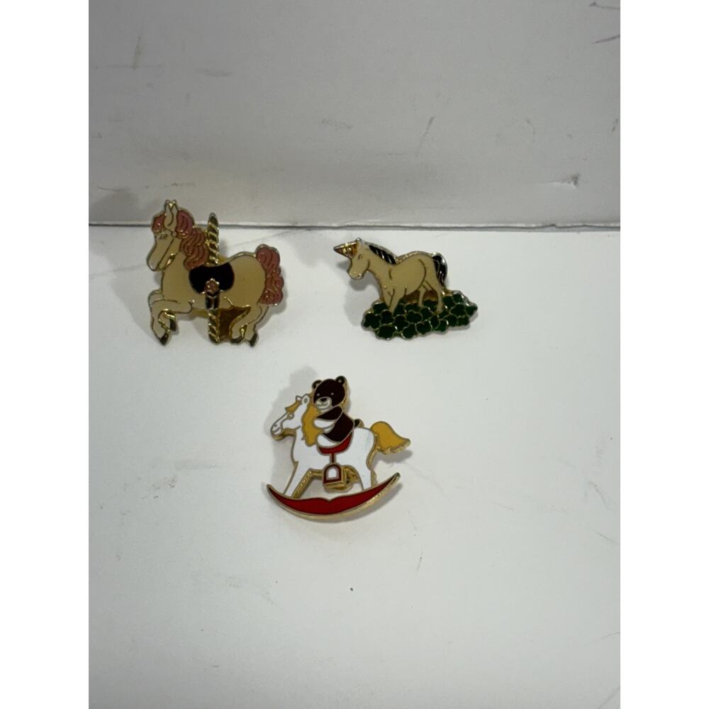 Lot Of 3 Pins Unicorn Wings Rainbow Rocking Horse Carousel Brooch Hat Jacket Pin